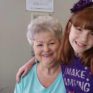 Meet your Posher, Linda